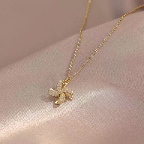 Luxurious Rotating Windmill Necklace